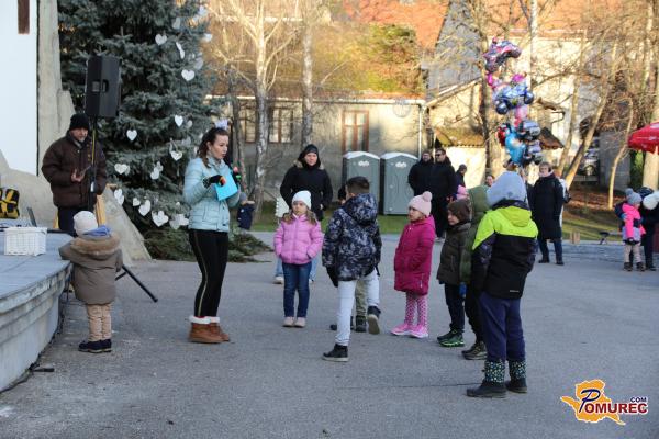 FOTO in VIDEO: Najmlajši v Lendavi vstopili v novo leto