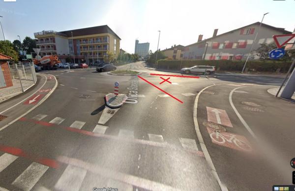 V centru Murske Sobote je oviran promet