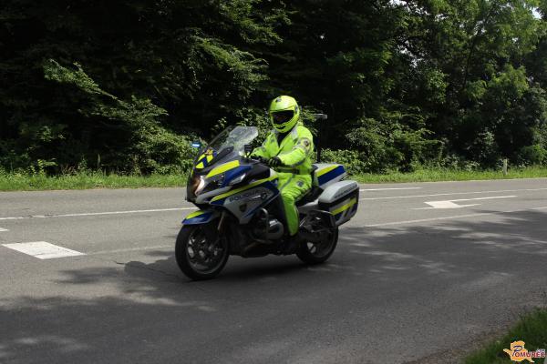 Policisti obravnavali tatvino, odvzem mladoletne osebe in povoženje divjadi