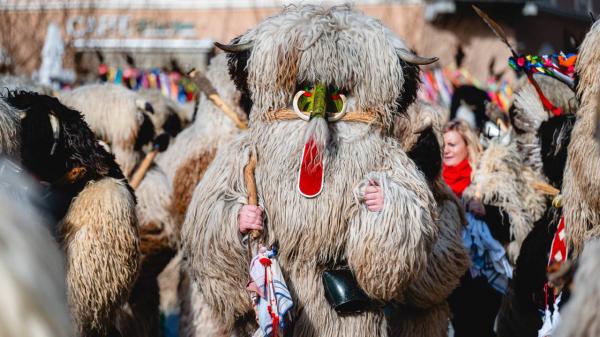 Sončen ali deževen pust: Staro ljudsko izročilo razkriva, kaj to pomeni za letino