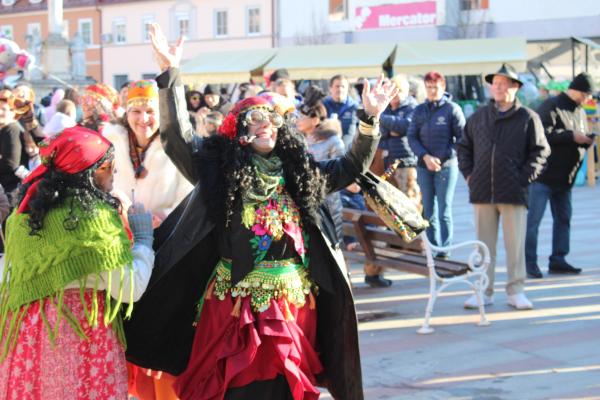 FOTO in VIDEO: Fašenk v Ljutomeru privabil številne maškare