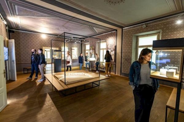 Dobre zgodbe Evrope: Čezmejna dediščina za sodoben in dostopen turizem