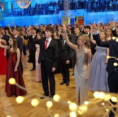 VIDEO: Soboški gimnazijci zaplesali v novo življenjsko poglavje