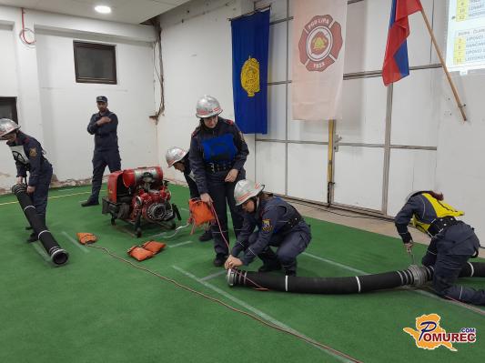 FOTO: Gasilci v Lipi združili tekmovanje, solidarnost in pomoč društvu