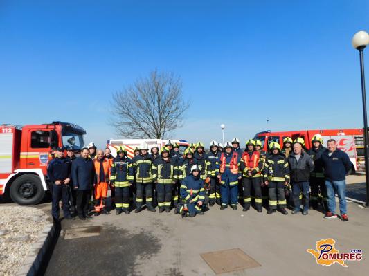 FOTO: Ste slišali sirene? To se je dogajalo v Banovcih