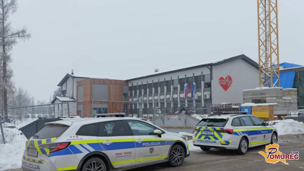 Mladoletnik po napadu z nožem v Rakičanu ostaja v priporu