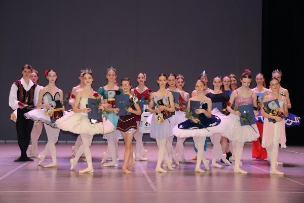 FOTO: Lendava zaživela v ritmu sodobnega plesa in baleta