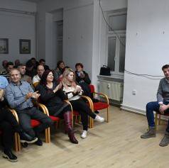 FOTO: Dejan Süč je spregovoril o judovskih družinah Glavne ulice