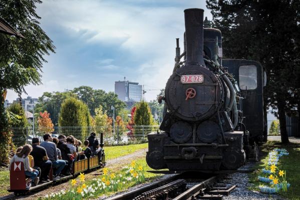 Namig za pomladni družinski izlet: obiščite Železniški muzej