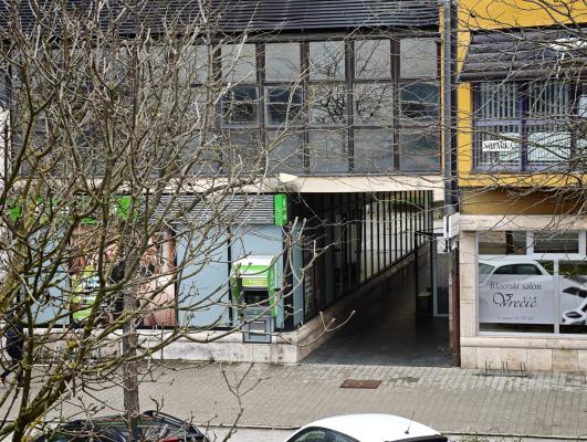 Med velikonočnimi prazniki ne bodo delovale te bančne storitve