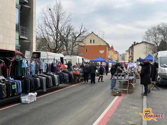 FOTO in VIDEO: Prvi marčevski ponedeljek oživel središče Murske Sobote 