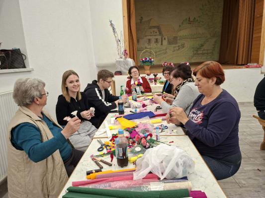 FOTO: V Čepincih so obudili stare kmečke običaje