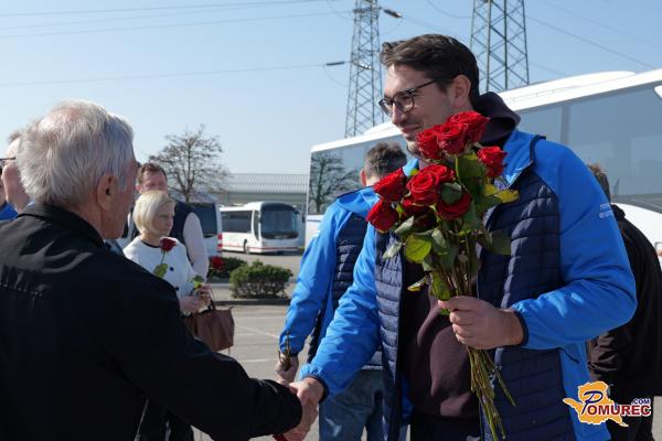 FOTO in VIDEO: Svoboda z avtobusom po Prekmurju, obiskali tudi Mursko Soboto