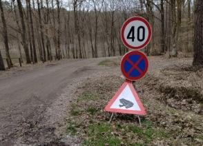 FOTO: Pri Bukovniškem jezeru dodatni ukrepi za zaščito dvoživk