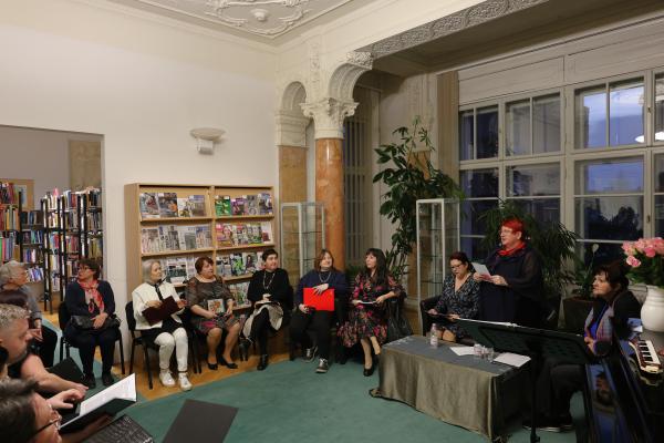 FOTO: V Lendavi literarni večer posvečen ženskam v literaturi