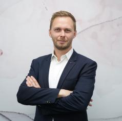 Damijan Bezjak Zrim: »Ko prideš iz ene majhne občine na Goričkem v Ljubljano, gledaš stvari drugače«