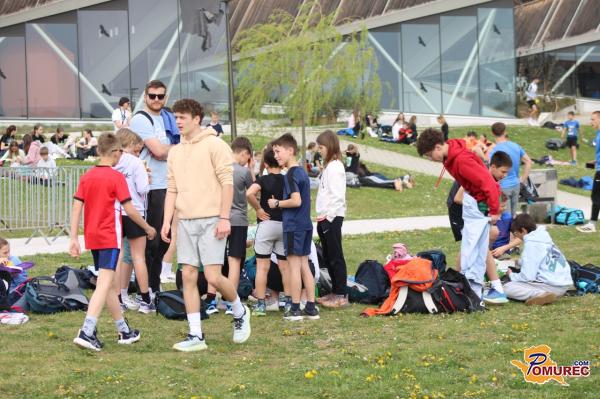 FOTO in VIDEO: Pri Expanu živahno, Šolski ekipni kros v polnem teku