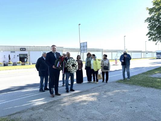 FOTO: V Murski Soboti obeležili spomin na izgon Judov leta 1944