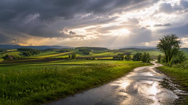 Kakšno vreme bi danes prineslo razlog za srečo?