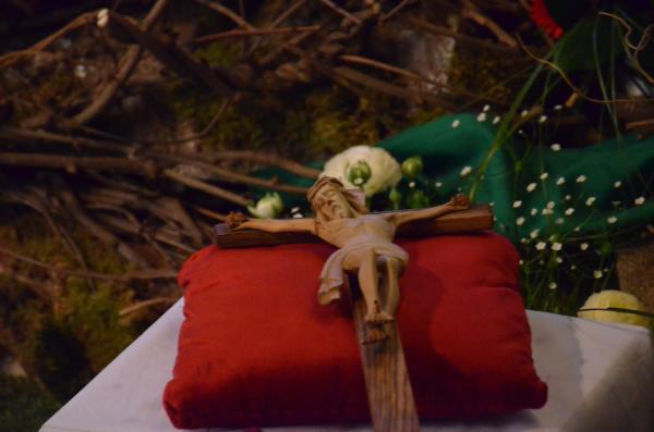 Kozinc in Erniša v poslanici poudarila pomen velikonočnega upanja