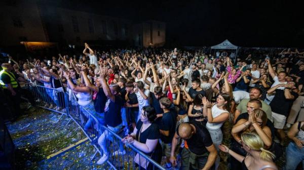 Razkrit je celoten program Žiline nouči, zadnje veliko ime prihaja iz Srbije