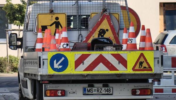 Starši pozor, zaradi gradnje vrtca zaprt dostop do te osnovne šole