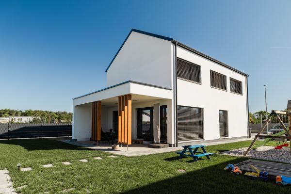 Gradite hišo? Ta ogled vam lahko pomaga sprejeti eno najpomembnejših odločitev