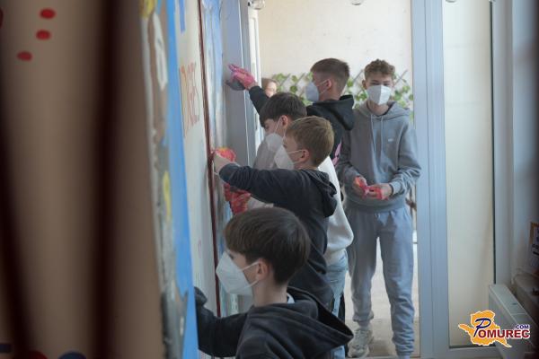 VIDEO: Učenci z zgledom pokazali pomen prostovoljstva