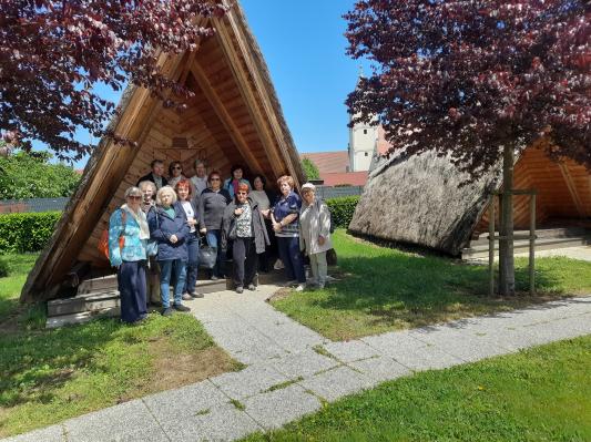 FOTO: Članice ljutomerskega bralnega kluba raziskovale skrite kotičke Prlekije