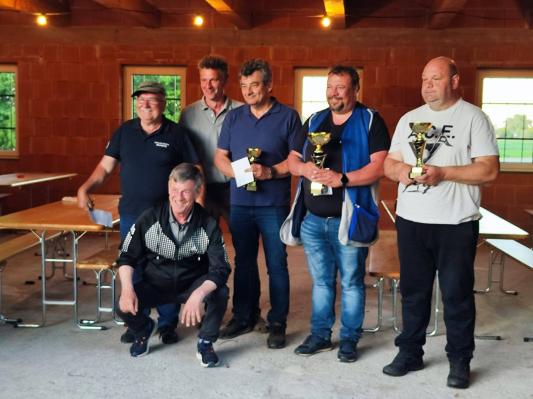 FOTO: Tekma v streljanju na glinaste golobe prinesla napete obračune