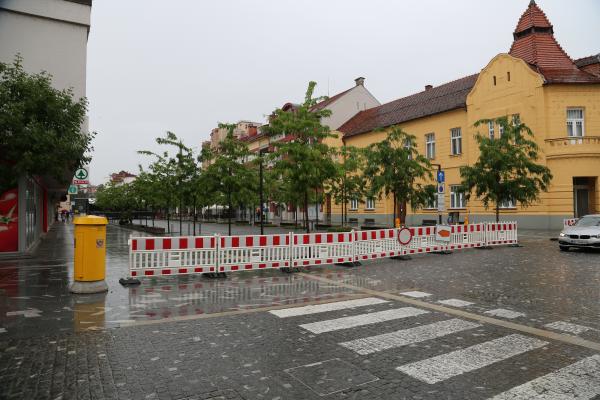 FOTO: Zaradi jutrišnjega dogodka del Slovenske ulice zaprt