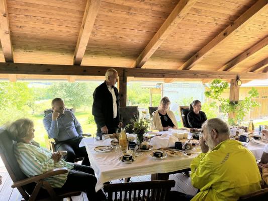 FOTO: Na Goričkem začela ustvarjati mednarodna umetniška kolonija