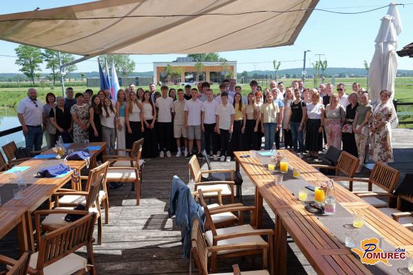 FOTO in VIDEO: V Moravskih Toplicah ponosni na 21 odličnjakov