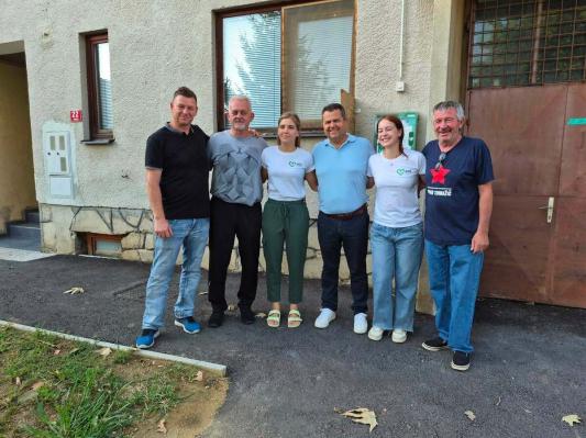 FOTO: Ena naprava, nekaj minut in odločitev, ki lahko spremeni življenje