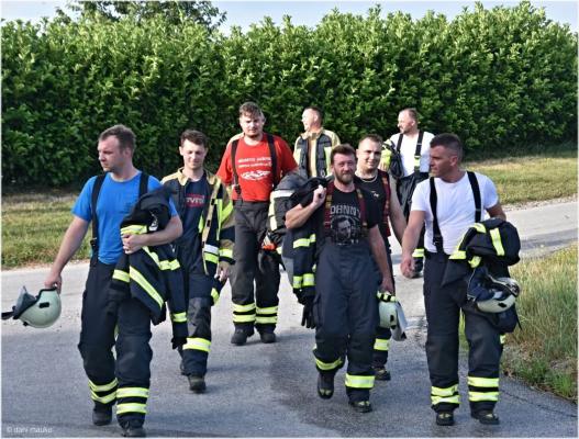 FOTO: Šestdeset gasilcev združilo moči na zahtevni vaji 