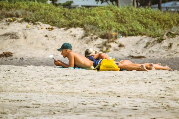 Zakaj smo po dnevu na plaži tako utrujeni, čeprav nismo počeli skoraj nič?