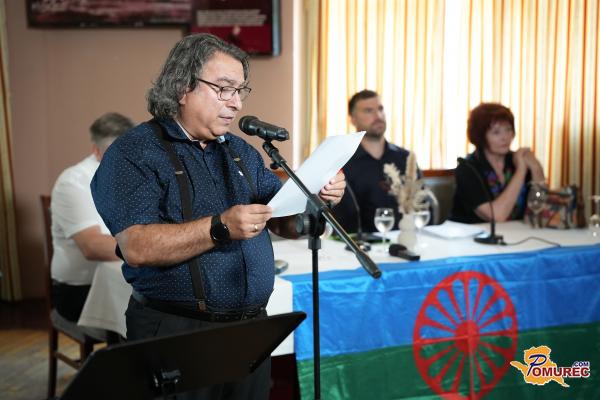 FOTO in VIDEO: V Murski Soboti obeležili spomin na romske žrtve genocida: »Zgodovina se ne sme ponoviti«