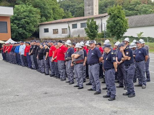 FOTO: V Lendavi so se že 24. srečali gasilski veterani