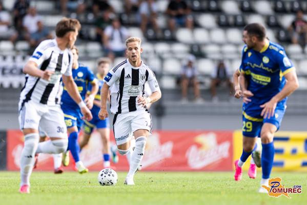 FOTO: Mura ostala praznih rok v zadnjih sekundah