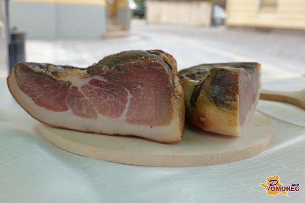 VIDEO: Festival prekmurske šunke in gibanice napolnil središče Murske Sobote