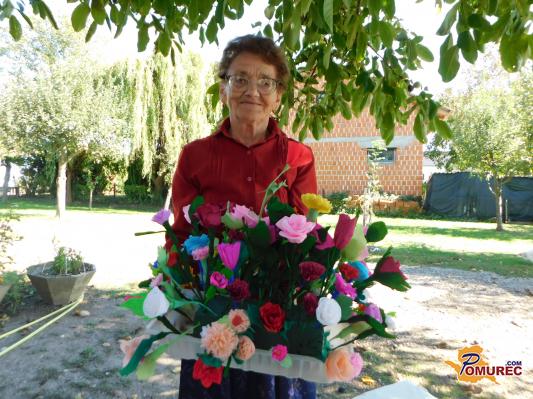 FOTO: Marijine rože nikoli ne ovenijo, za njimi pa se skriva posebna življenjska zgodba