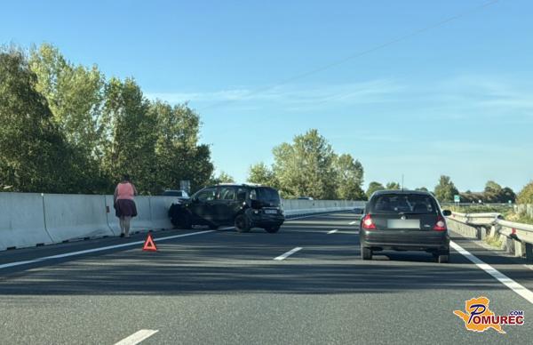FOTO: Še ena nesreča na pomurski avtocesti, zaprt prehitevalni pas