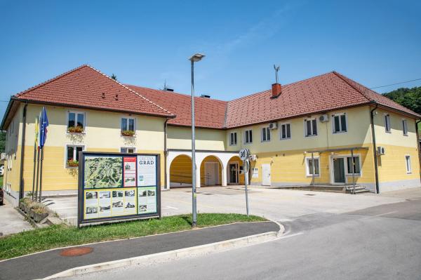 Po 16 letih dela na občini naredila nov korak, želi postati županja