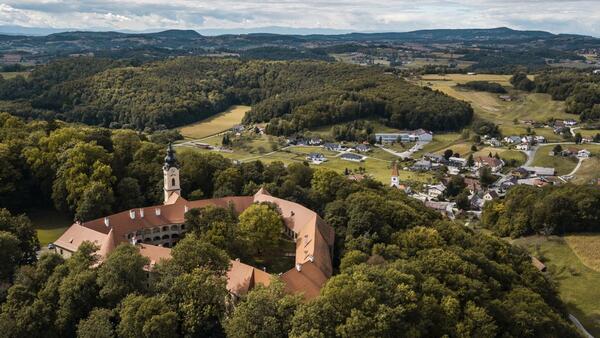 Občina Grad že dlje časa brez trgovine, kaj obljubljajo županski kandidati?