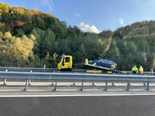 Nesreča na pomurski avtocesti: Proti Murski Soboti zaprt vozni pas
