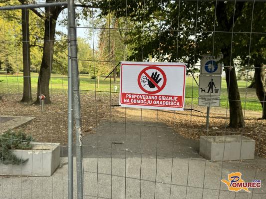 FOTO: V murskosoboškem parku nova zapora, ta del trenutno ni dostopen