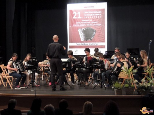 FOTO IN VIDEO: V Ljutomeru nastopili harmonikarski orkestri