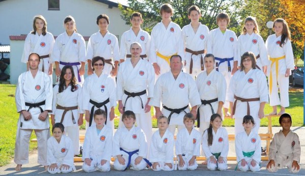 Shotokan Karate - do Internacional Tromejnik Kuzma