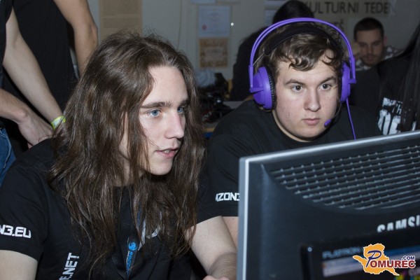 FOTO: Na Epicenter LAN partyju nastopilo kar 115 igralcev