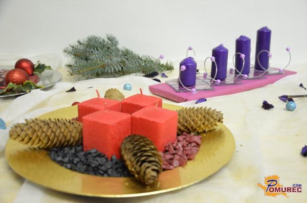 FOTO: Razstava »spremljevalcev« božičnega časa